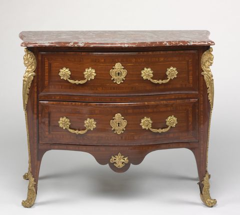Chest of Drawers (Commode)