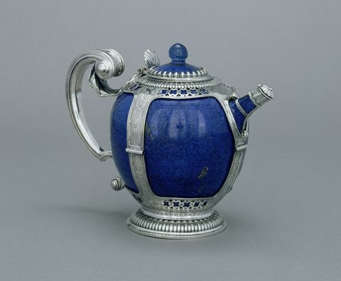 Mounted Teapot