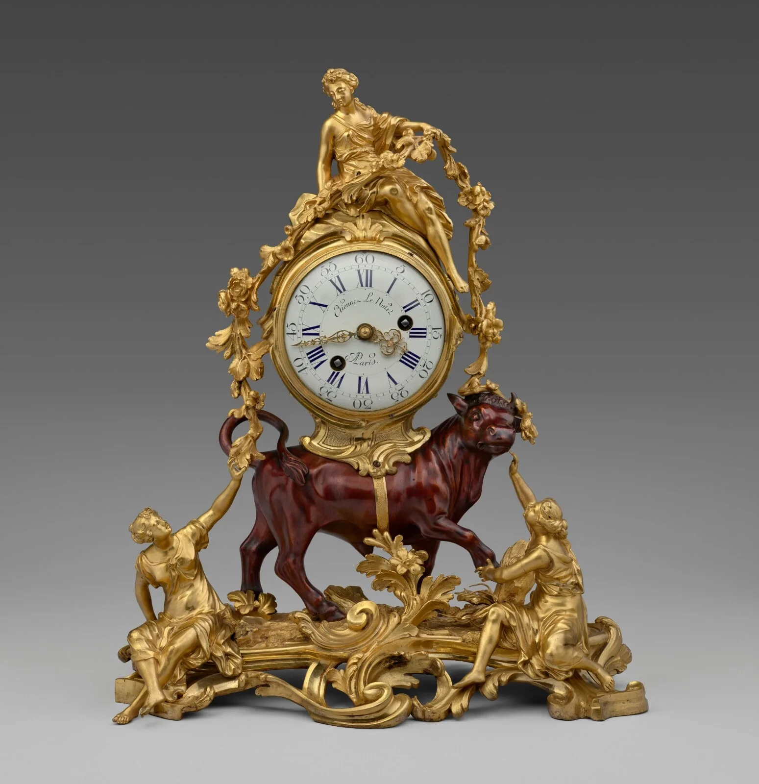 Mantel Clock (Pendule)
