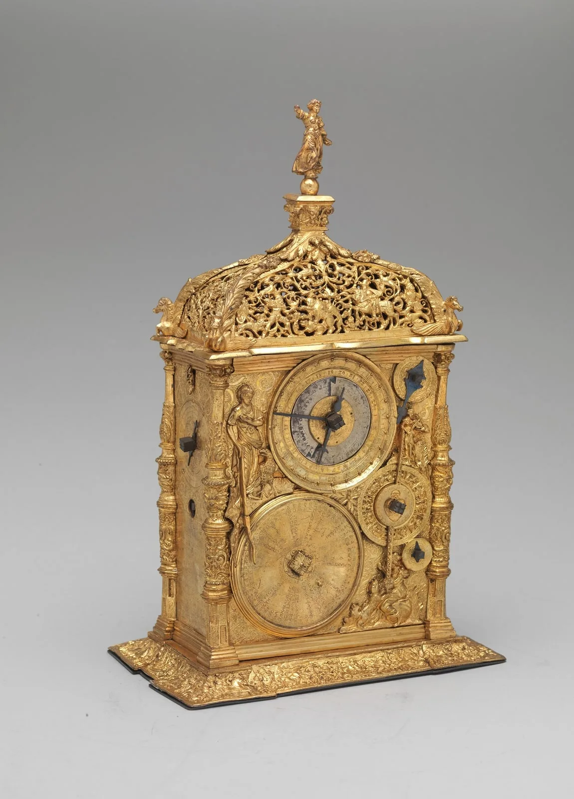 Case clock