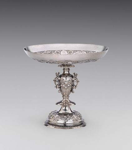 Standing Dish (Tazza)