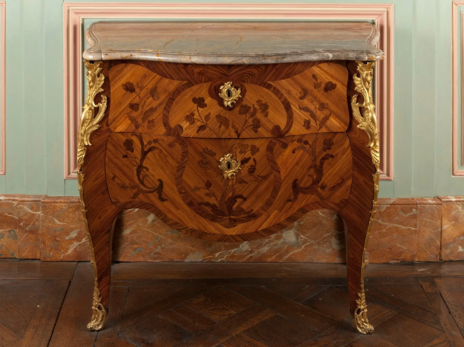 Commode