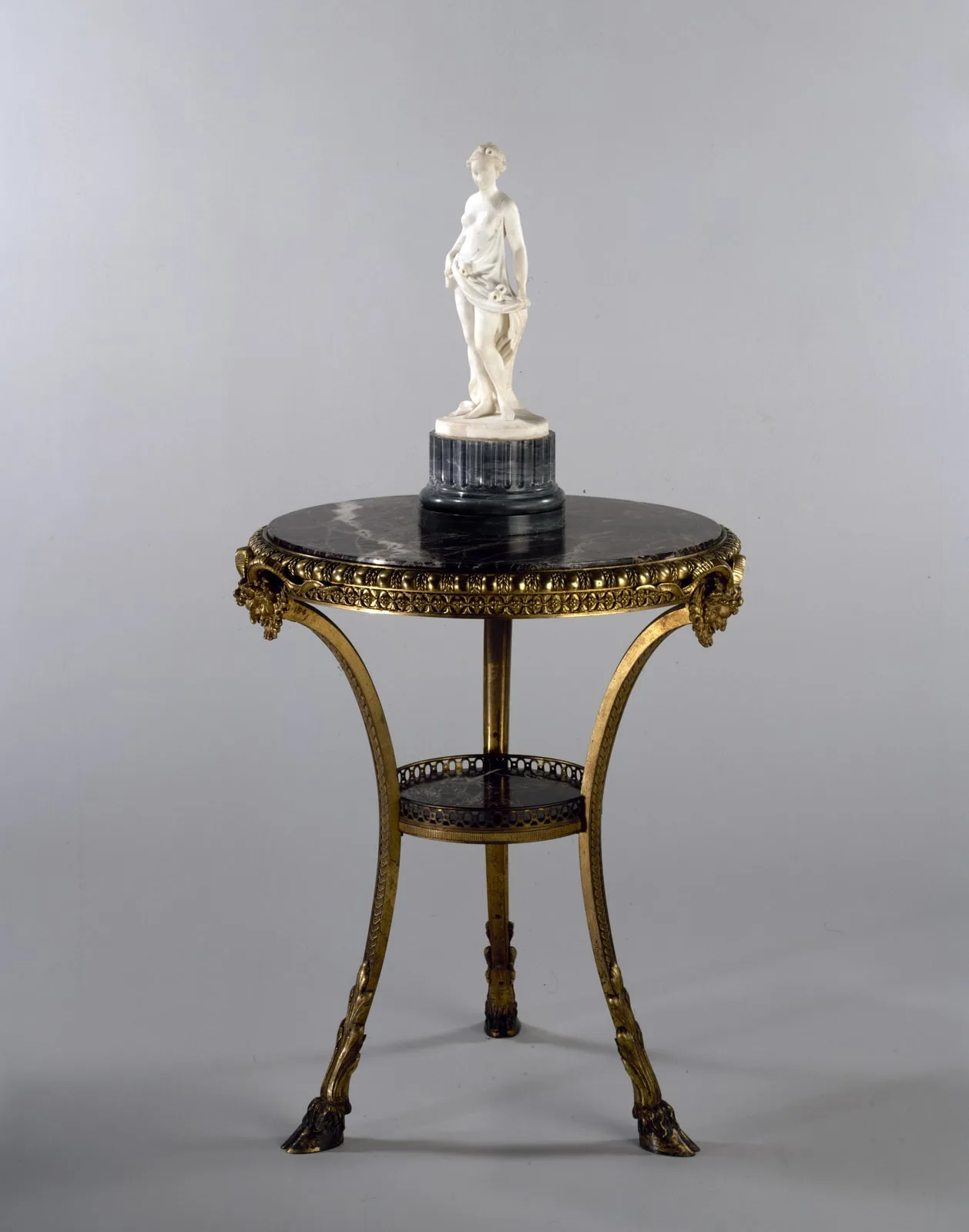 Table-guéridon