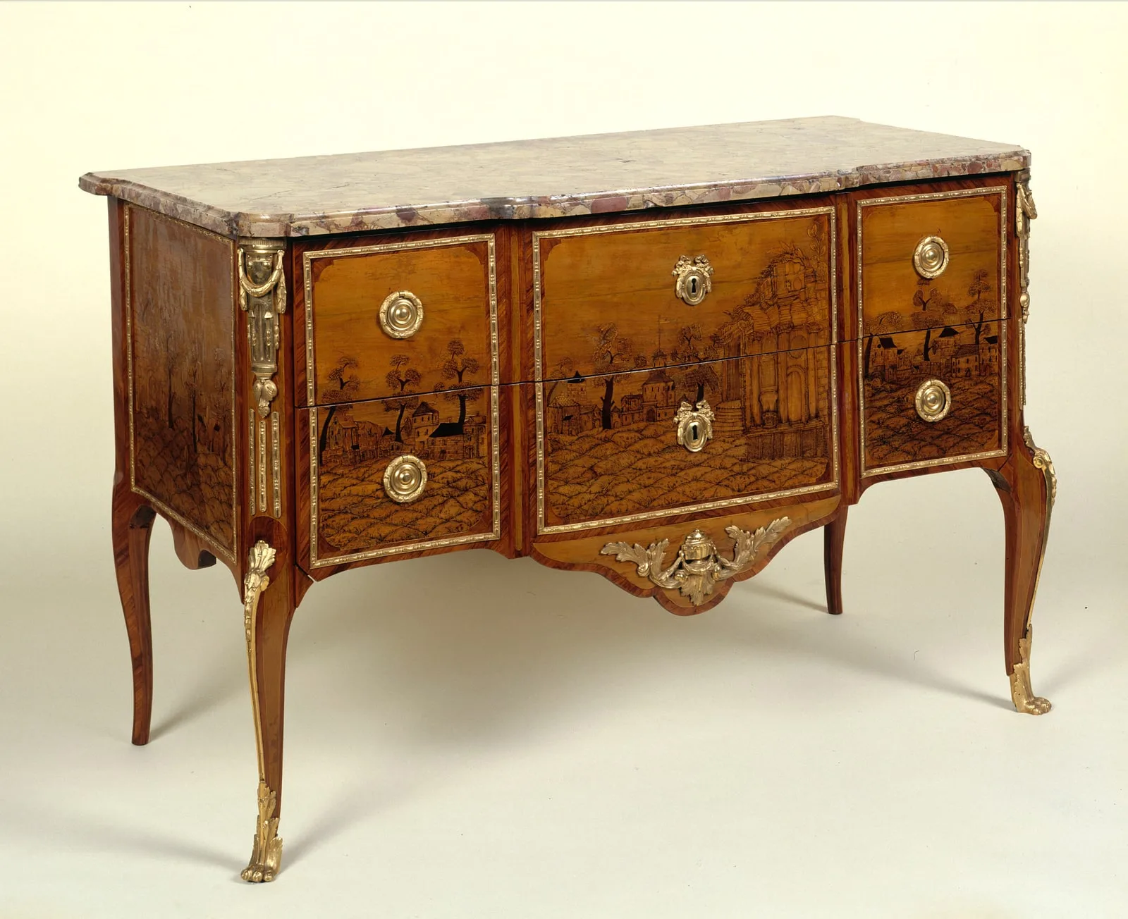 Commode