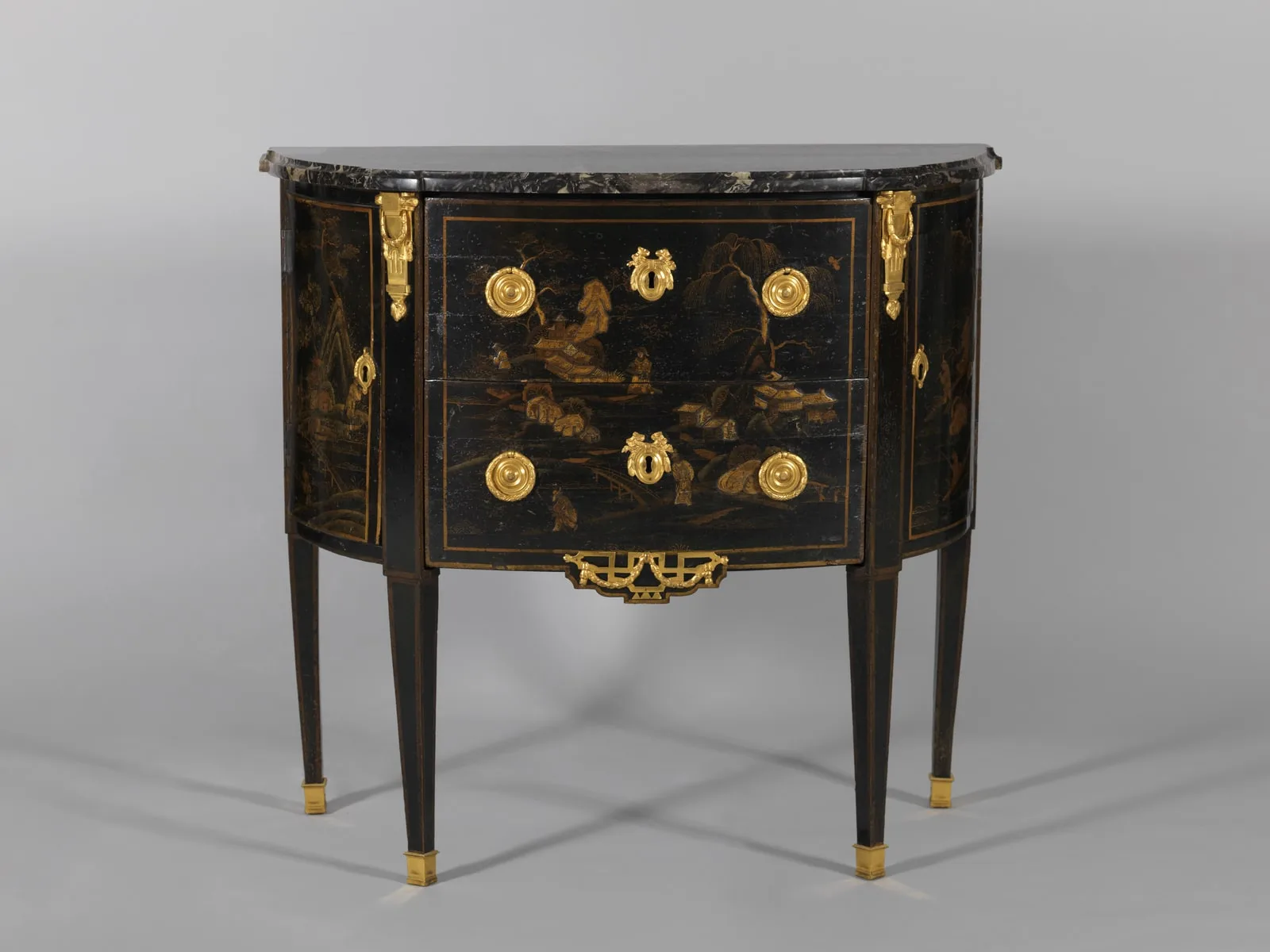 Commode demi-lune