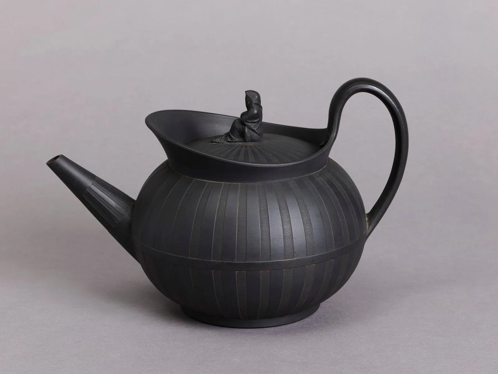 Black Basalt Teapot with Sybil Finial
